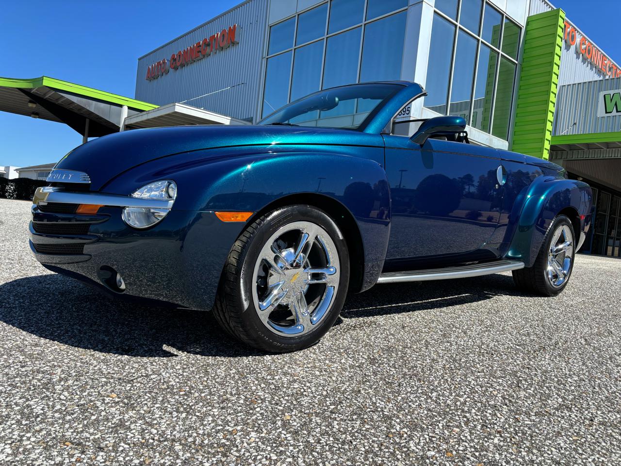 Chevrolet SSR Reg Cab 116.0" WB LS 2005