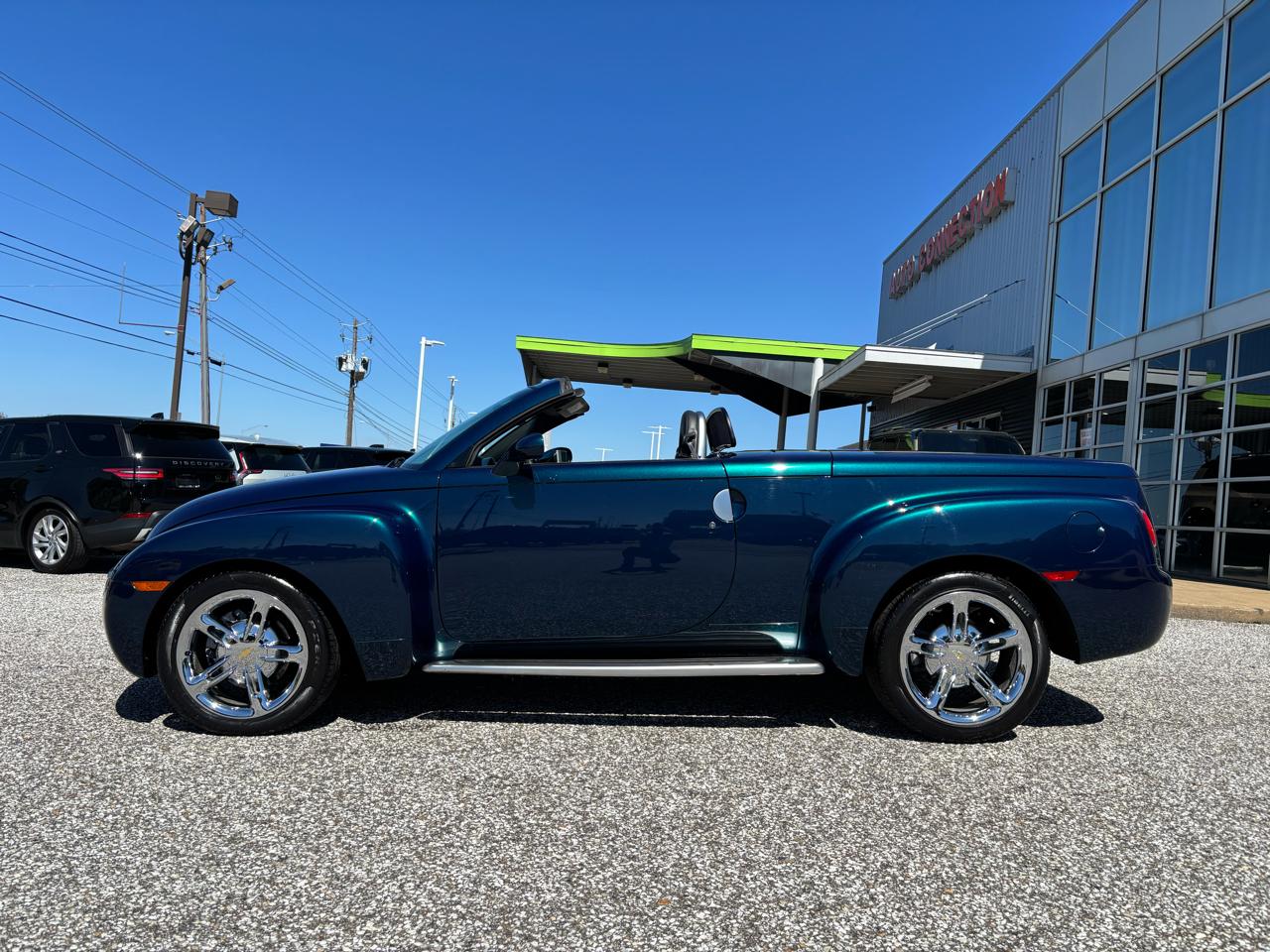 Chevrolet SSR Reg Cab 116.0" WB LS 2005