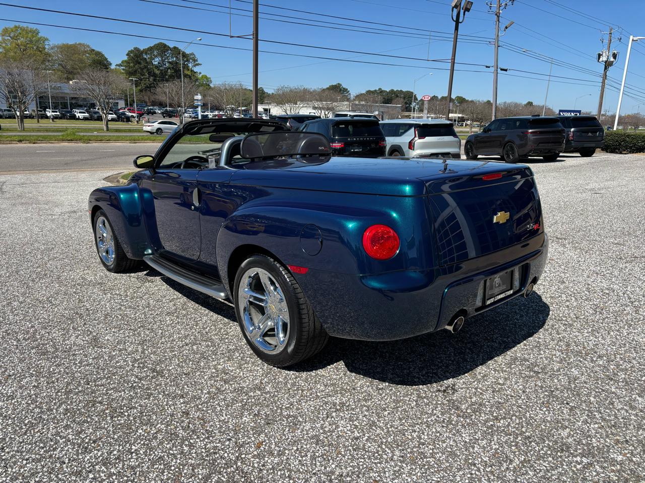 Chevrolet SSR Reg Cab 116.0" WB LS 2005