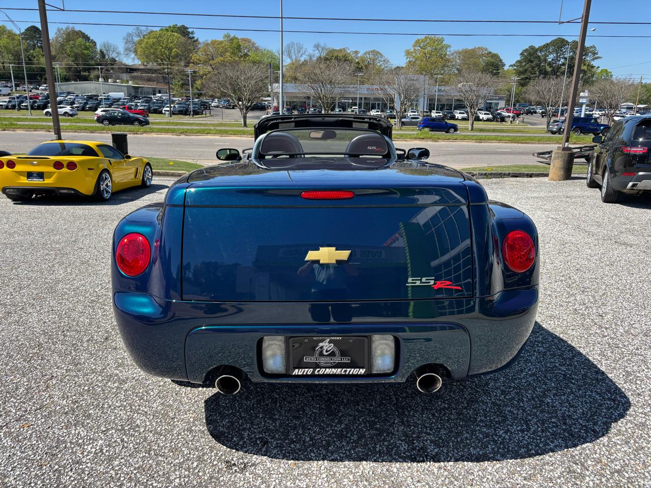 Chevrolet SSR Reg Cab 116.0" WB LS 2005