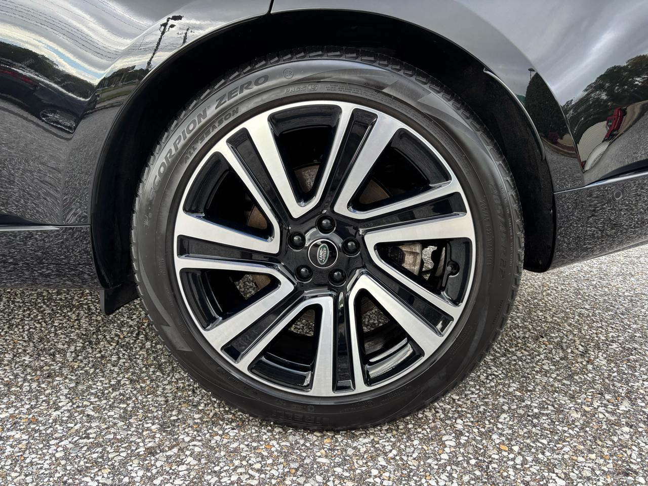 Land Rover Range Rover P400 SE SWB 2023