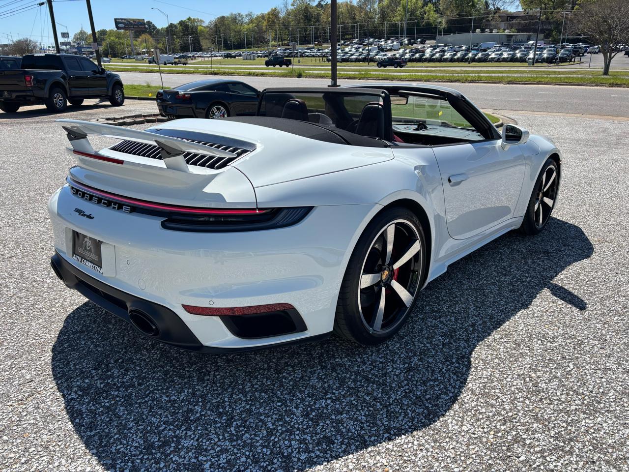 Porsche 911 Turbo Cabriolet 2023