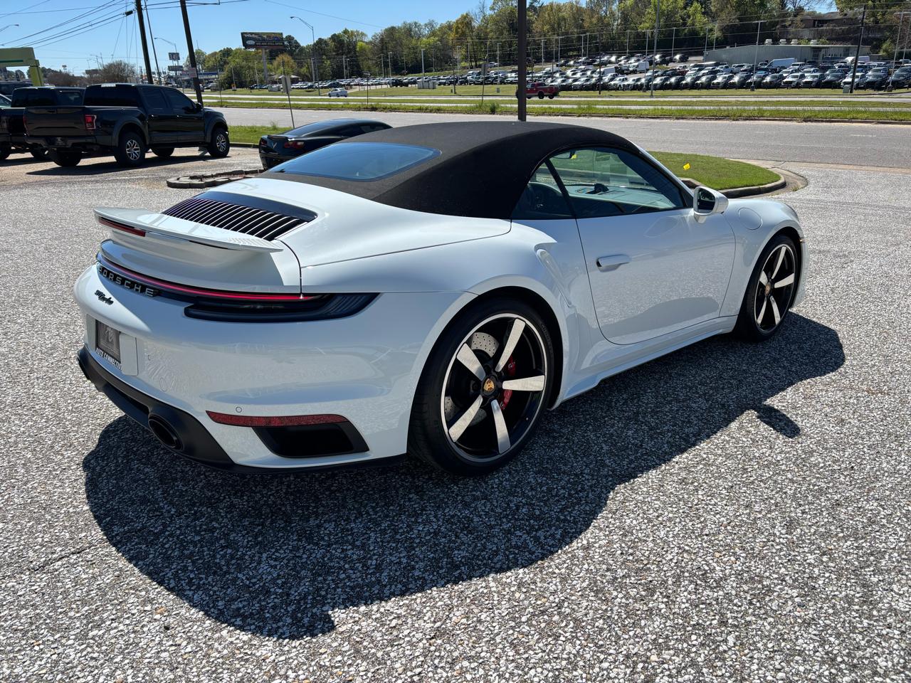 Porsche 911 Turbo Cabriolet 2023