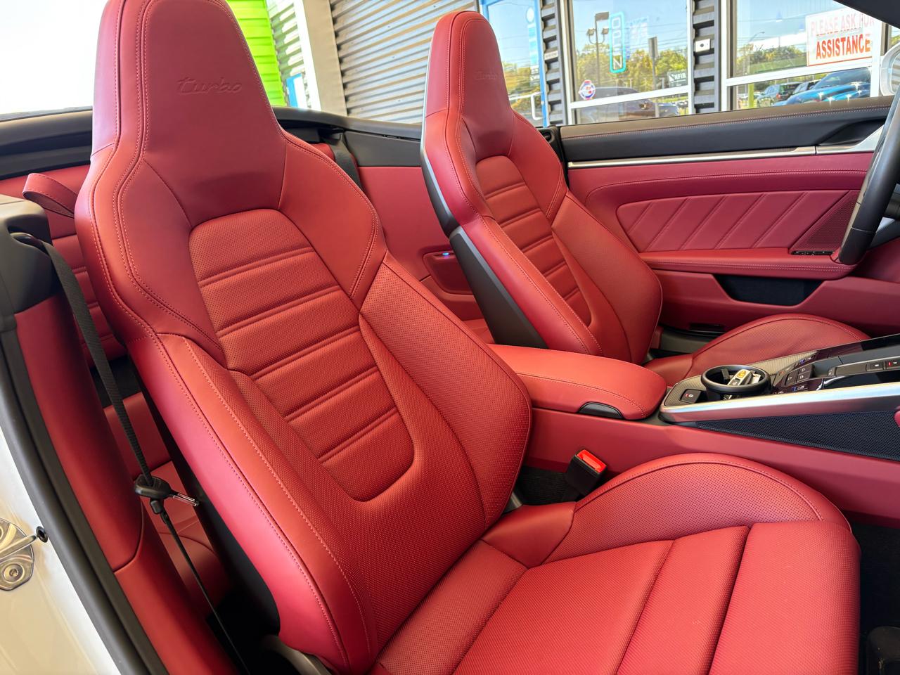 Porsche 911 Turbo Cabriolet 2023