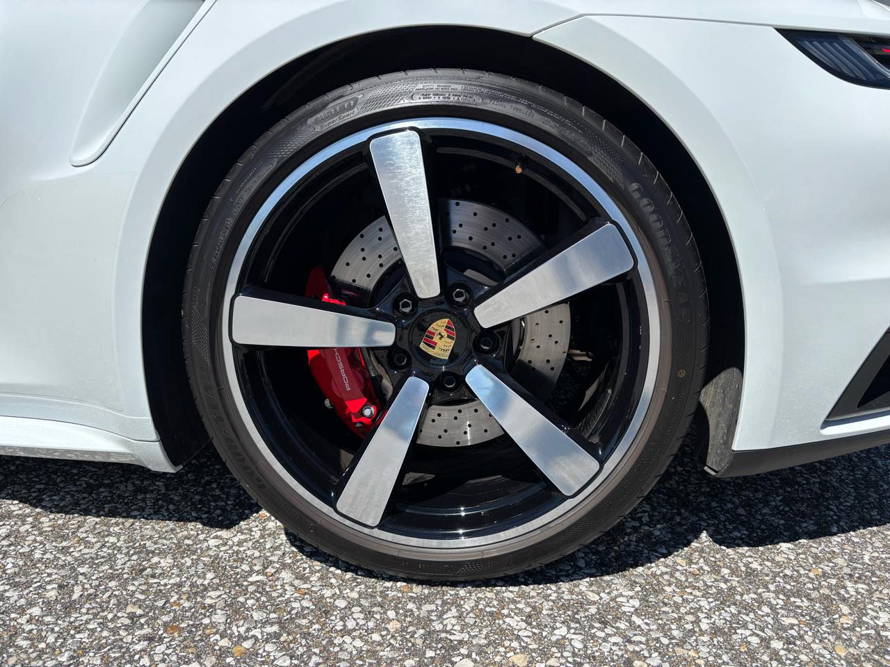 Porsche 911 Turbo Cabriolet 2023