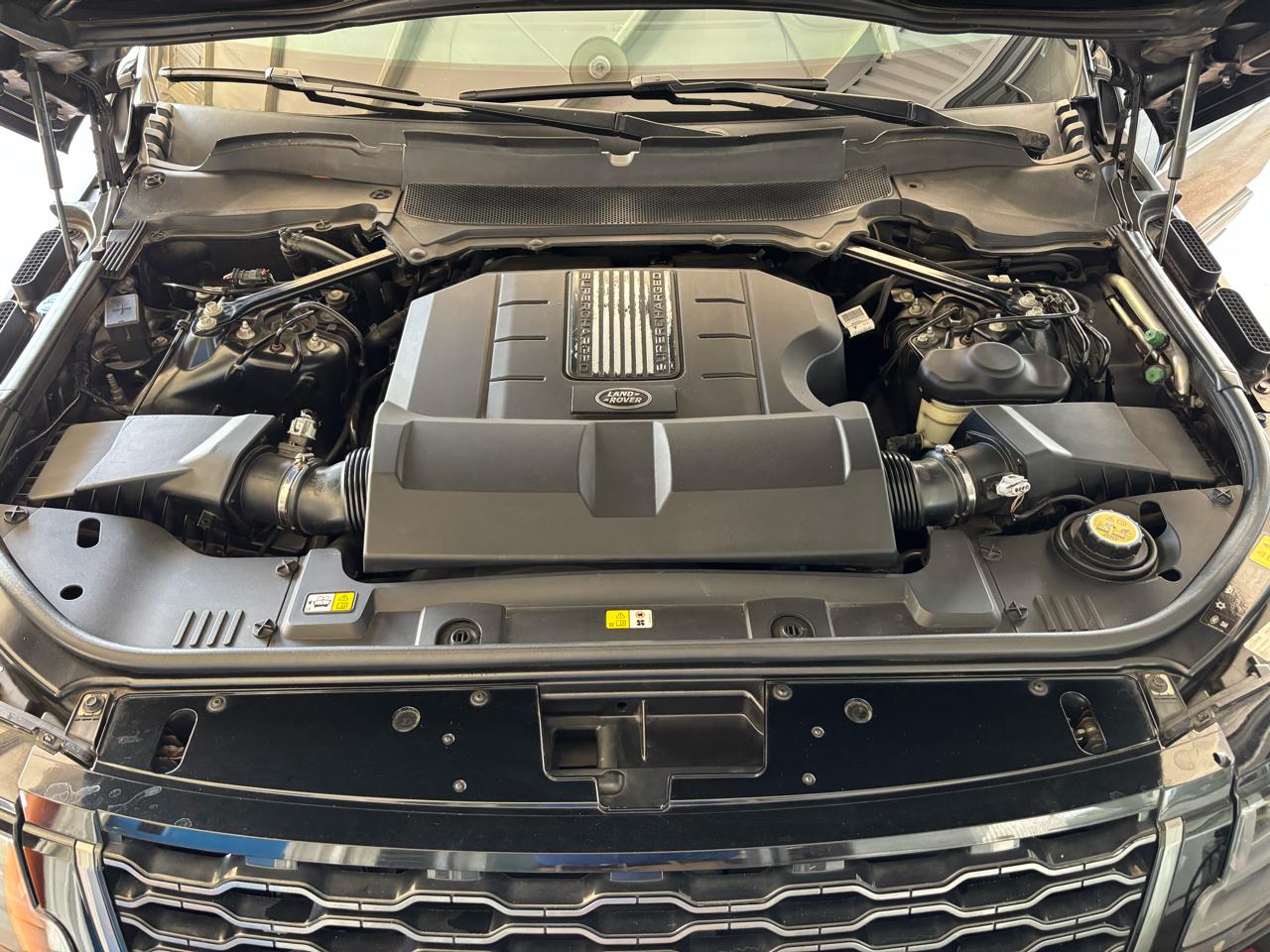 Land Rover Range Rover V8 Supercharged Autobiography LWB 2018