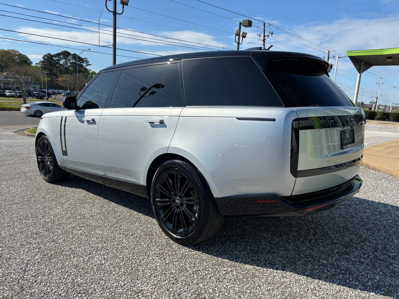 Land Rover Range Rover P530 SE LWB 7 Seat 2025