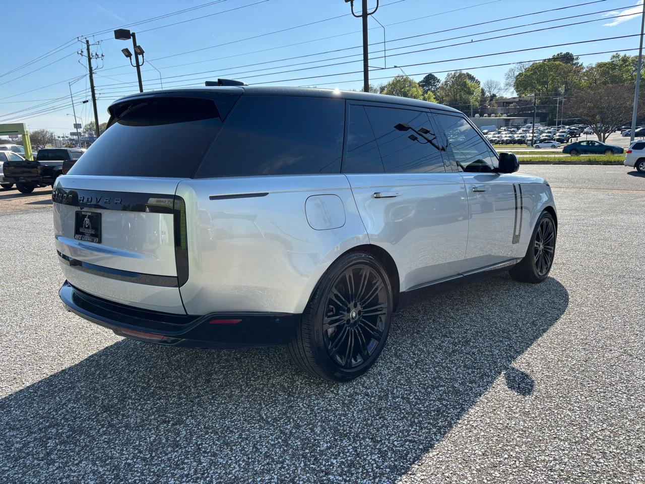 Land Rover Range Rover P530 SE LWB 7 Seat 2025