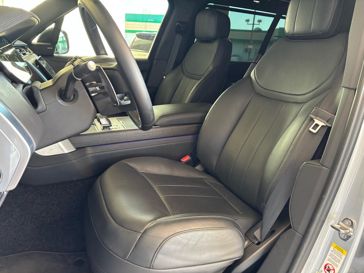 Land Rover Range Rover P530 SE LWB 7 Seat 2025