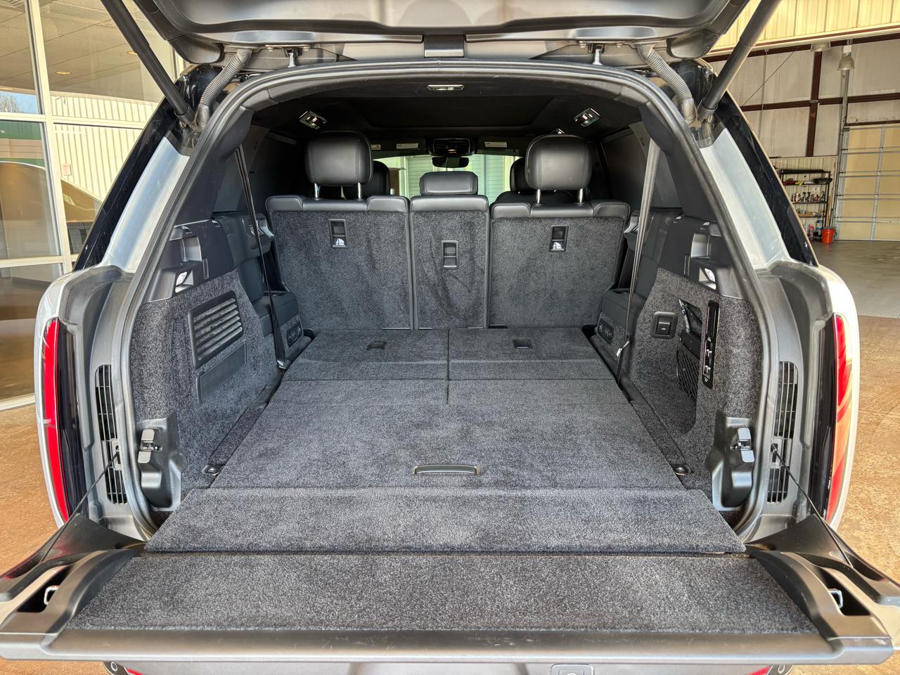 Land Rover Range Rover P530 SE LWB 7 Seat 2025