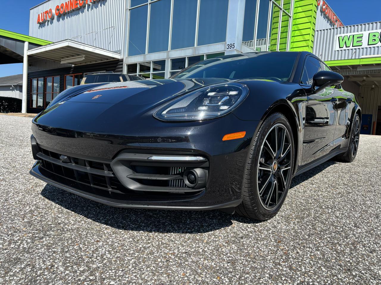 Porsche Panamera 4 Platinum Edition AWD 2023