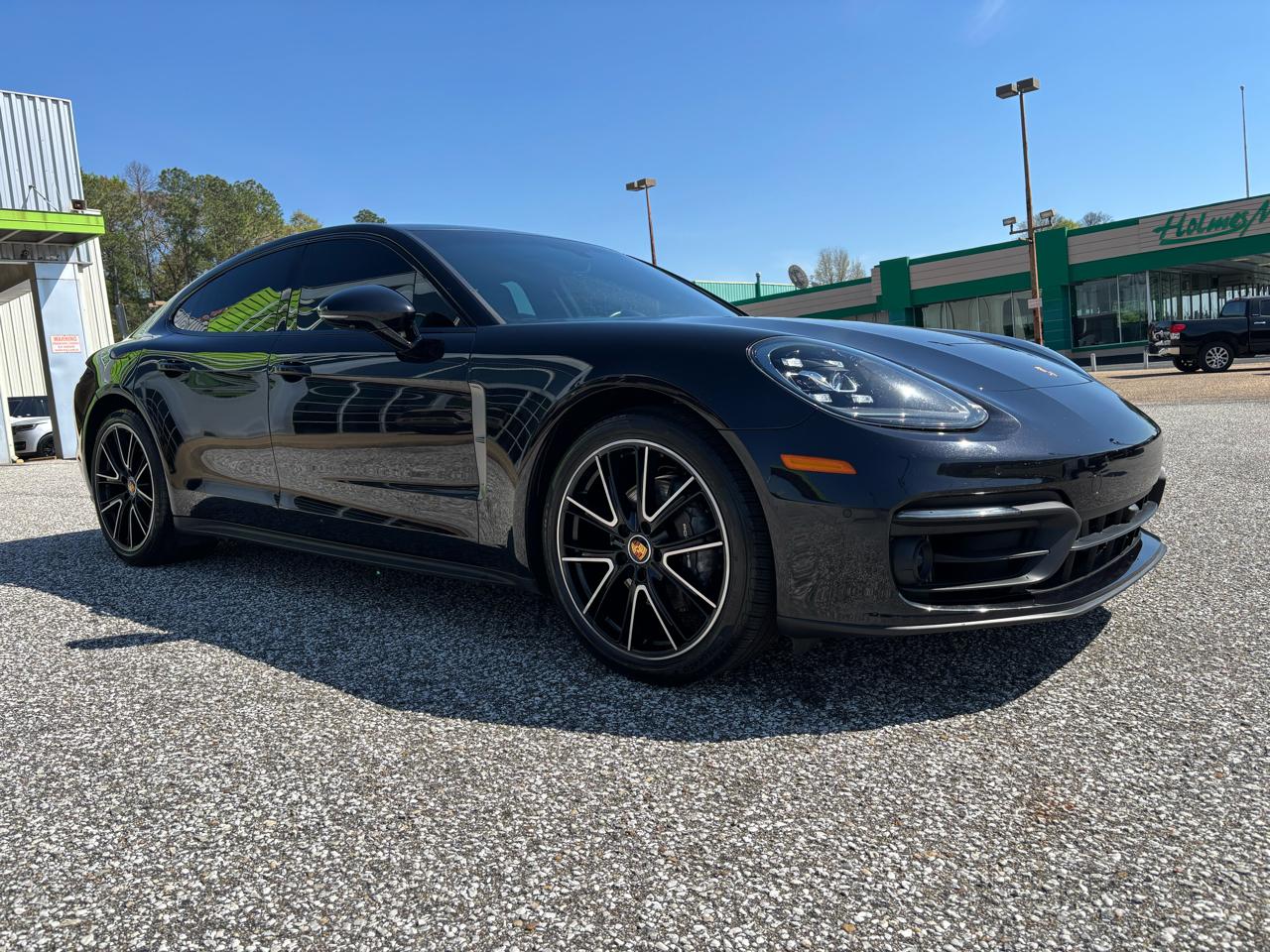 Porsche Panamera 4 Platinum Edition AWD 2023