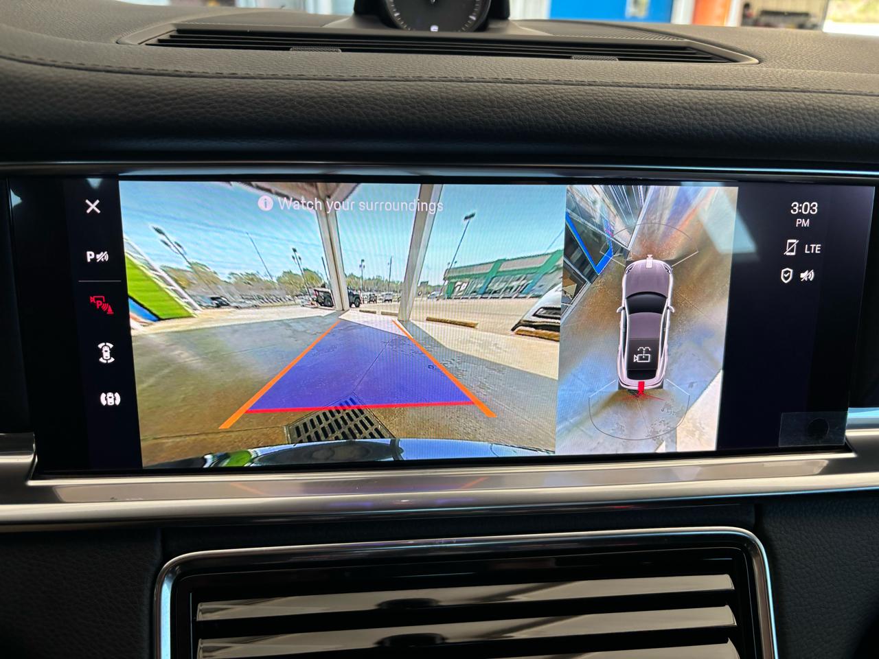 Porsche Panamera 4 Platinum Edition AWD 2023