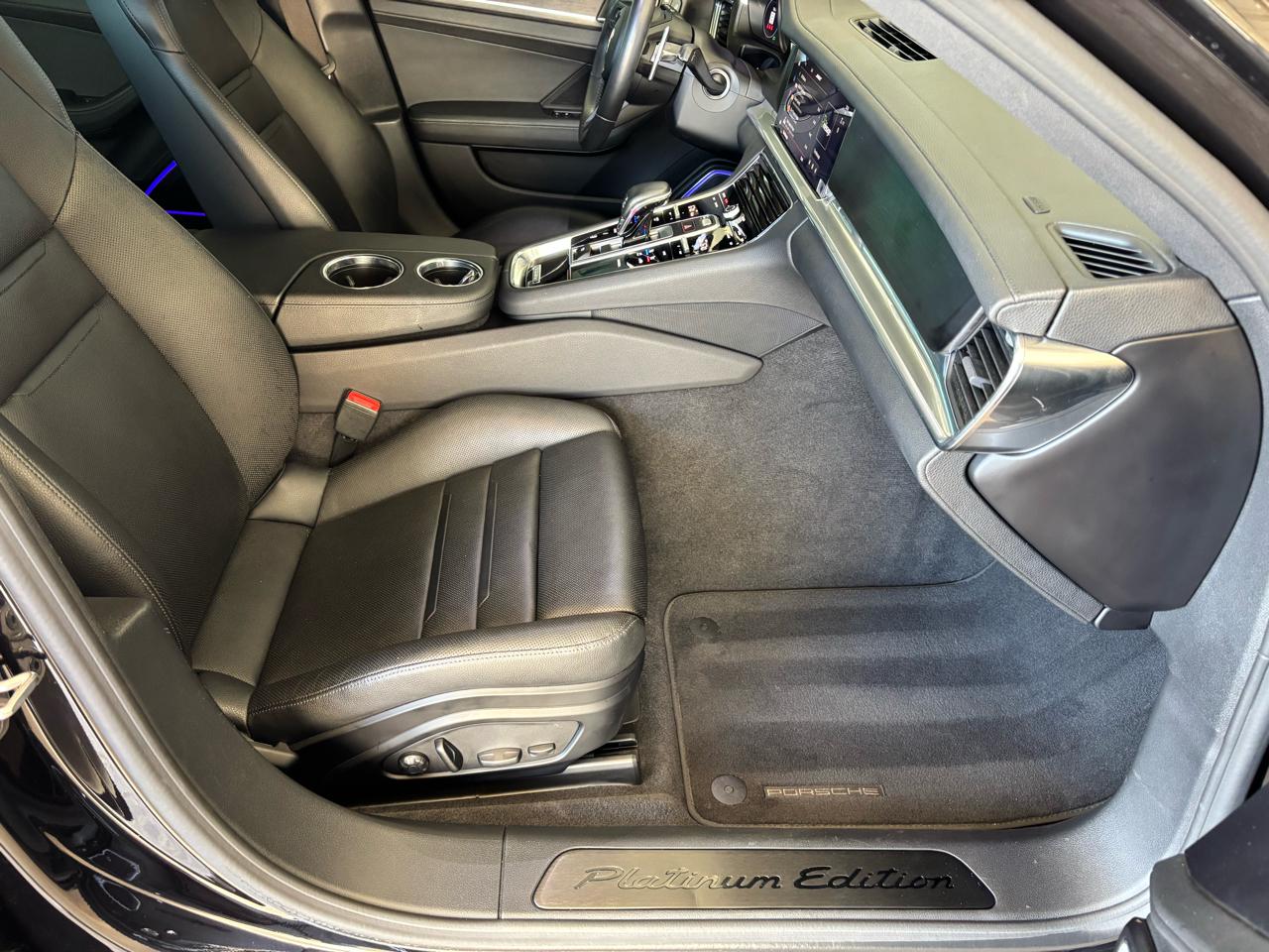 Porsche Panamera 4 Platinum Edition AWD 2023