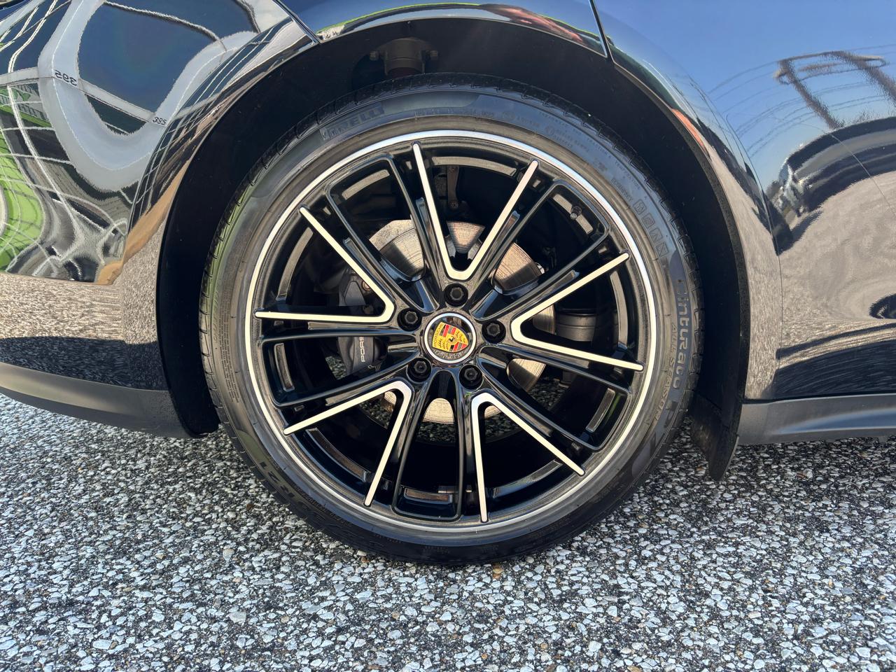 Porsche Panamera 4 Platinum Edition AWD 2023