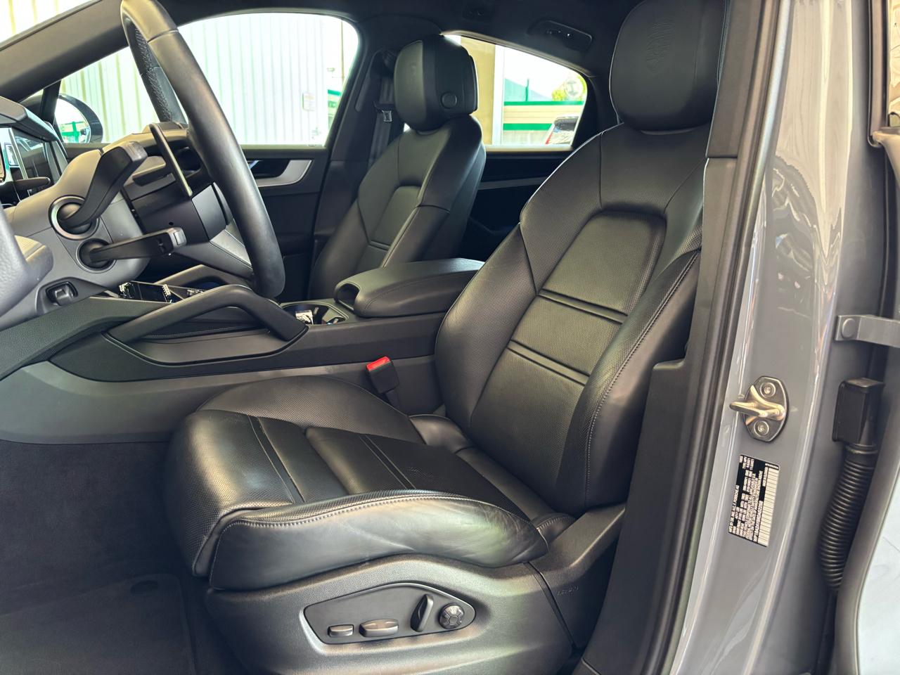 Porsche Cayenne Coupe AWD 2024