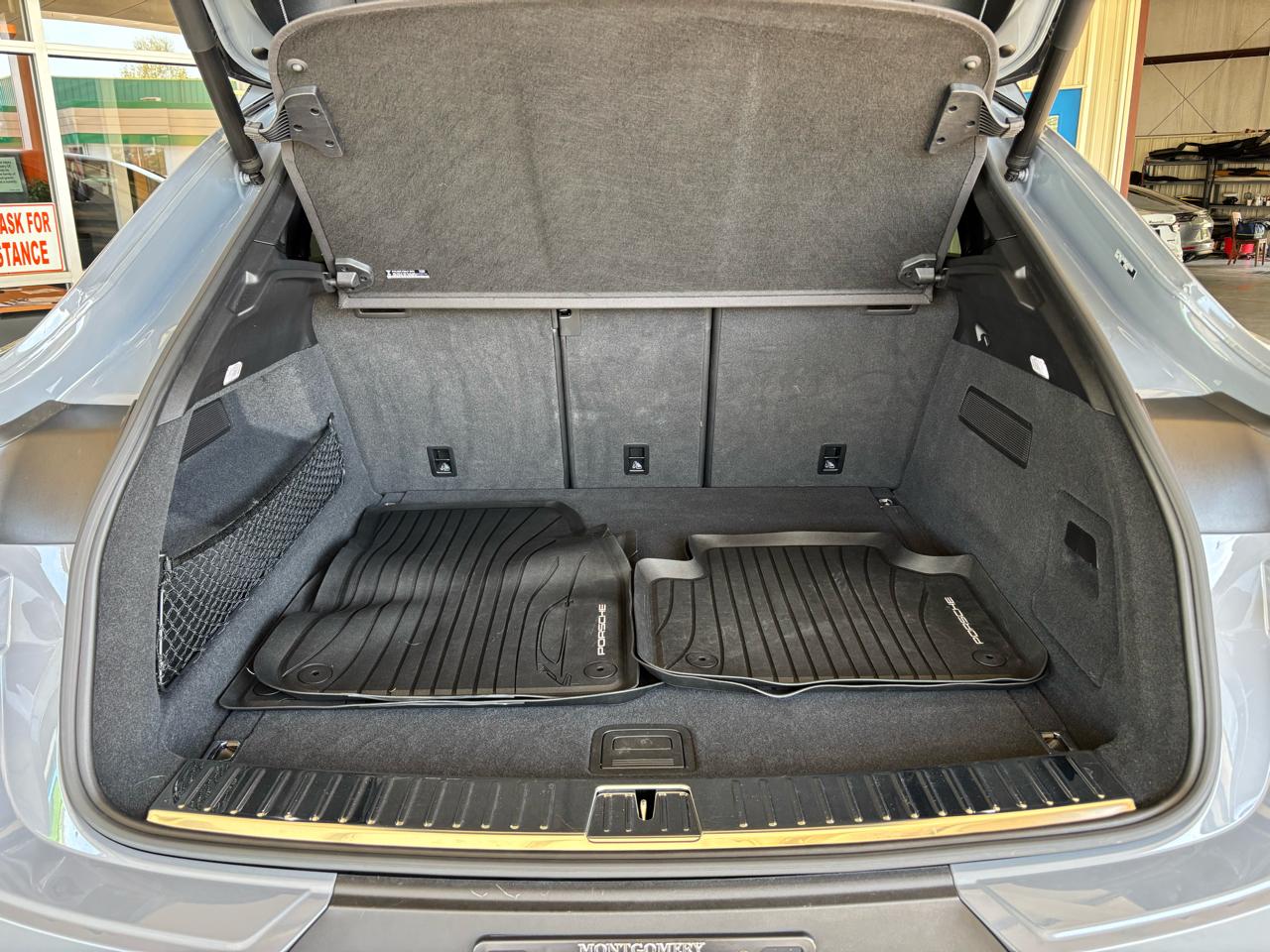 Porsche Cayenne Coupe AWD 2024