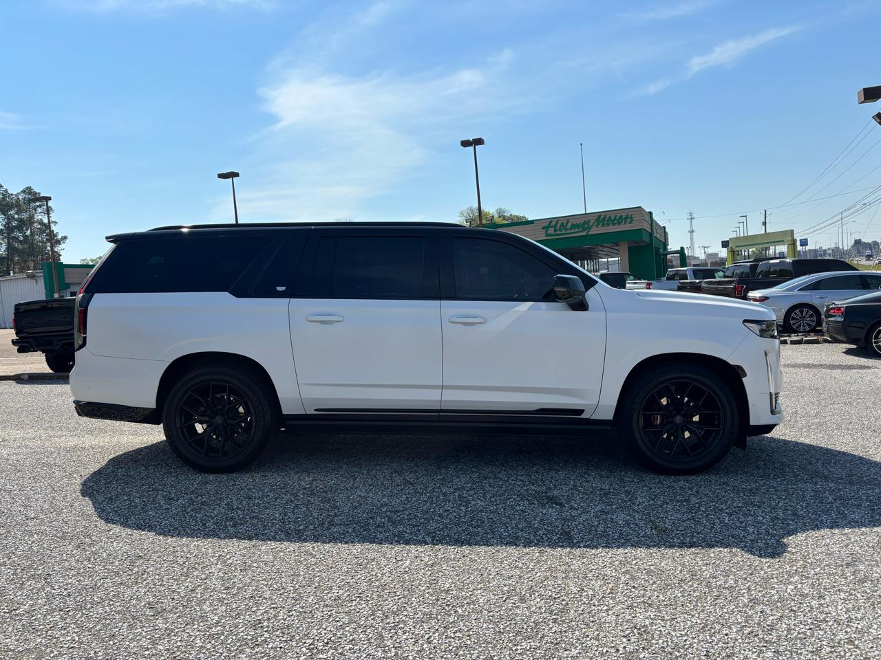 Cadillac Escalade ESV 4WD 4dr Sport Platinum 2024