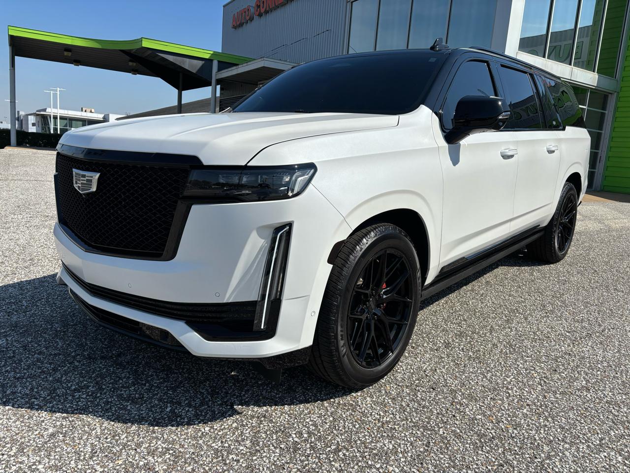 Cadillac Escalade ESV 4WD 4dr Sport Platinum 2024