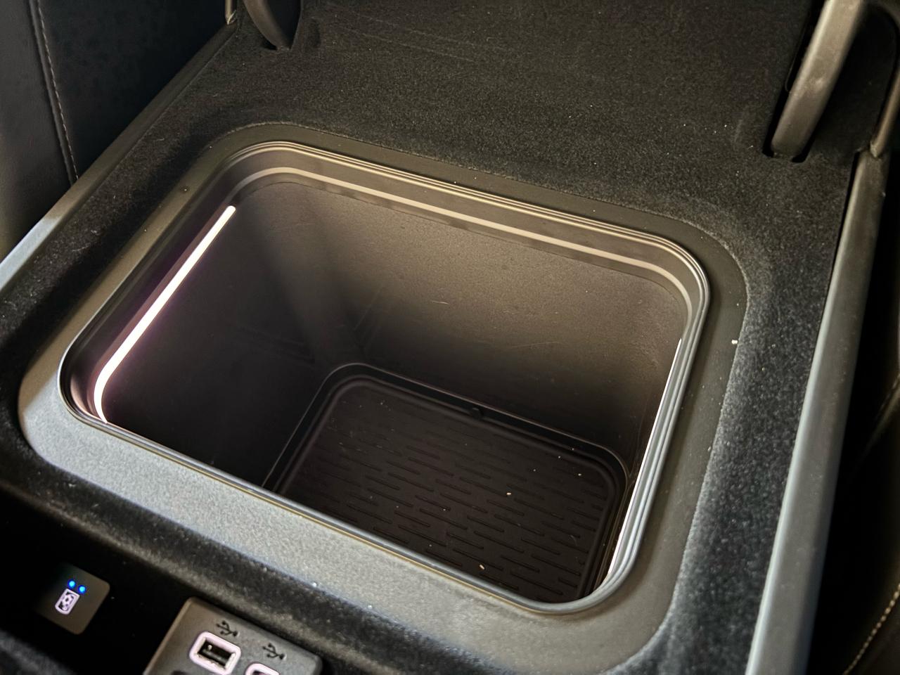 Cadillac Escalade ESV 4WD 4dr Sport Platinum 2024