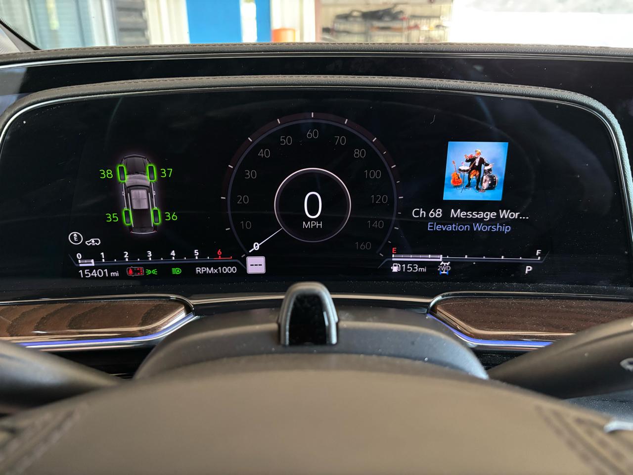 Cadillac Escalade ESV 4WD 4dr Sport Platinum 2024