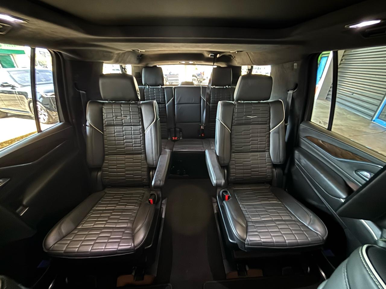 Cadillac Escalade ESV 4WD 4dr Sport Platinum 2024