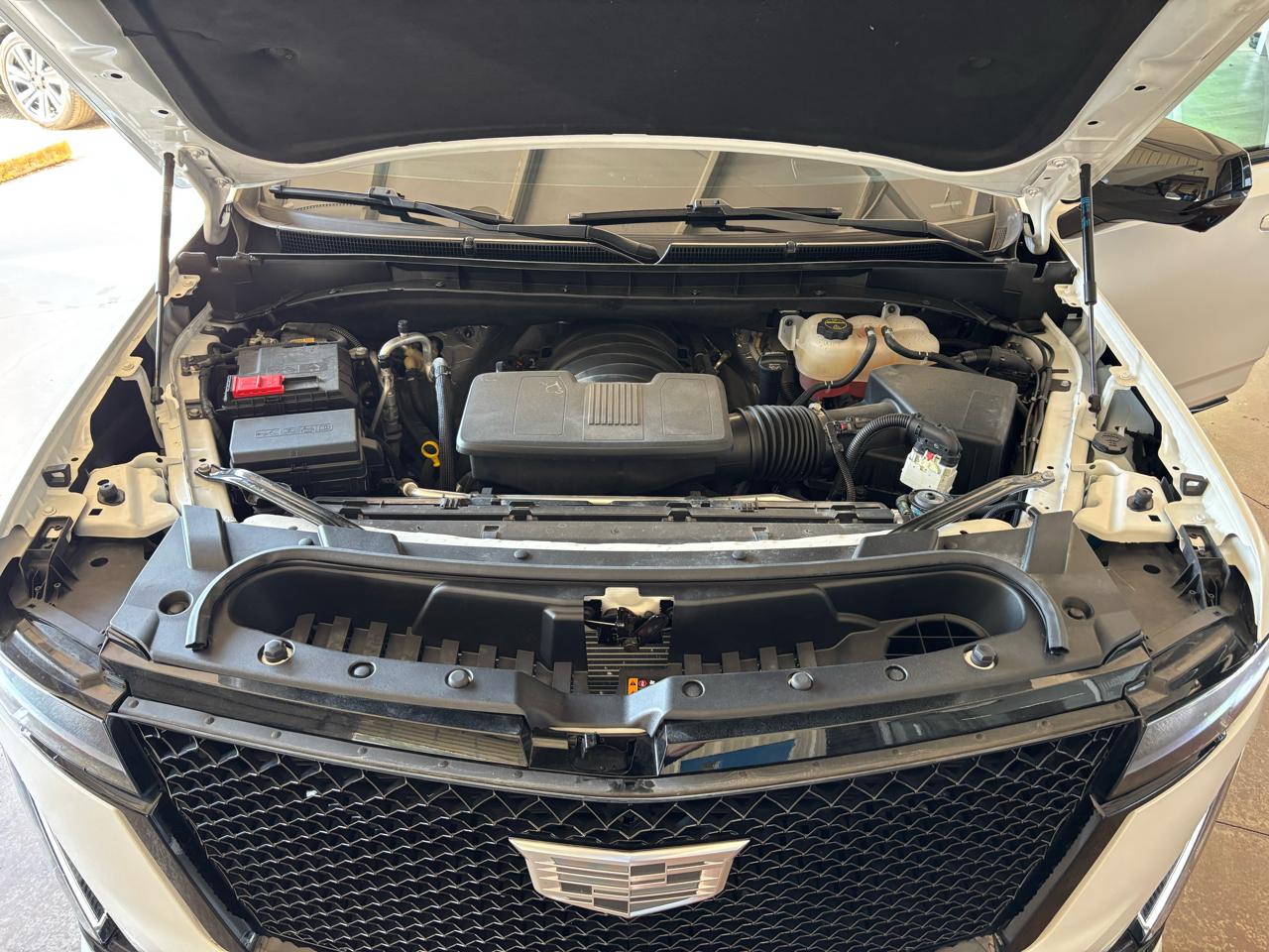 Cadillac Escalade ESV 4WD 4dr Sport Platinum 2024