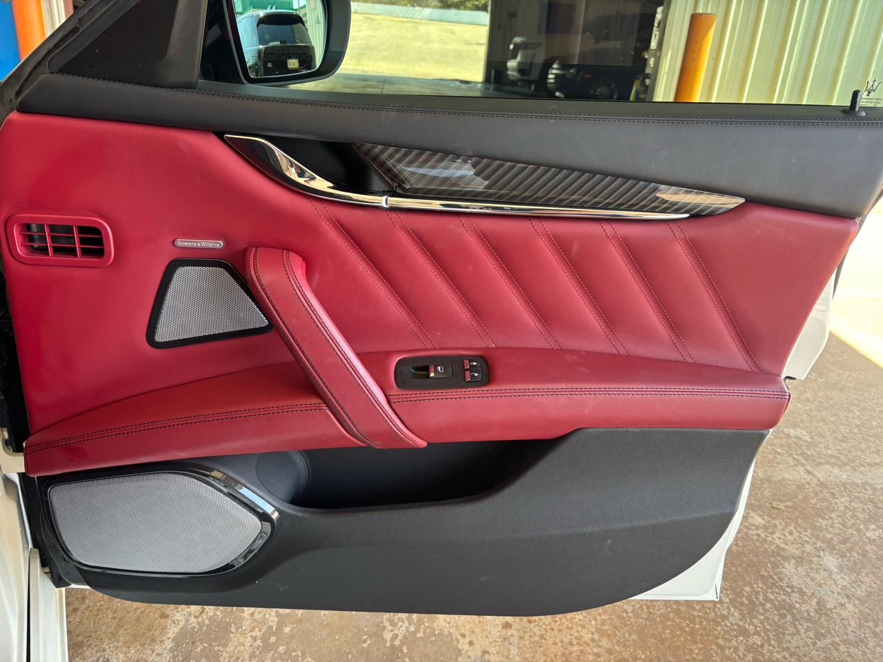 Maserati Quattroporte Modena 3.0L 2022