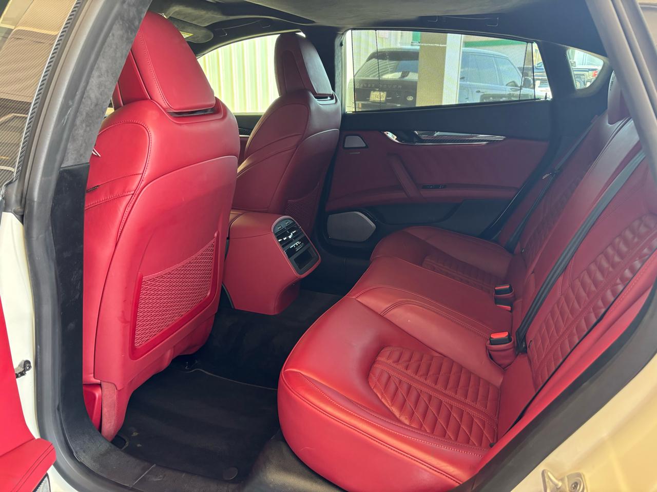 Maserati Quattroporte Modena 3.0L 2022