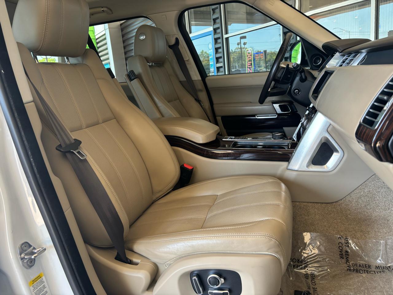 Land Rover Range Rover V6 Supercharged HSE SWB 2017