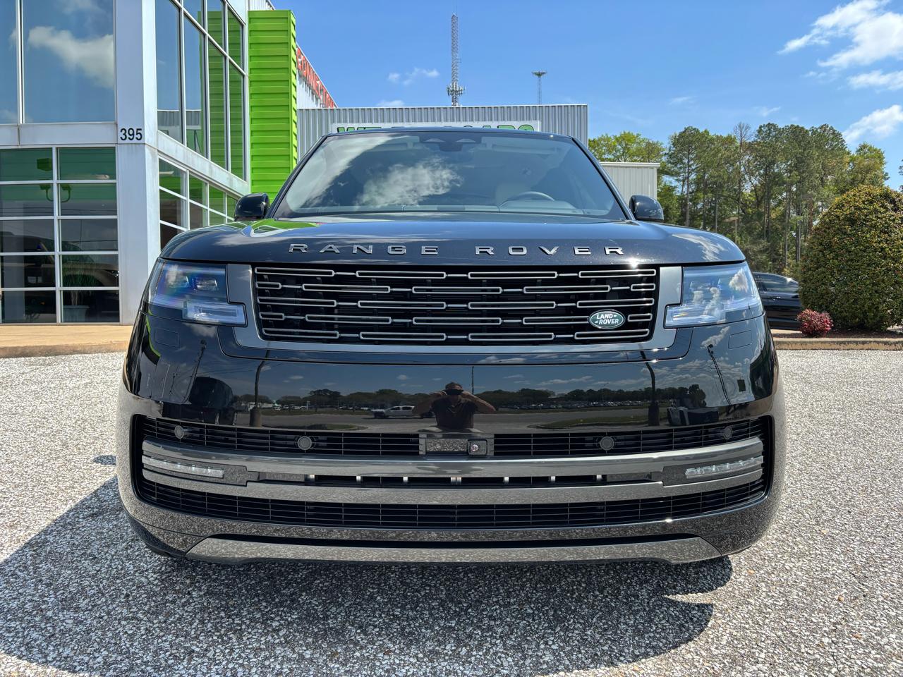 Land Rover Range Rover P400 SE SWB 2025