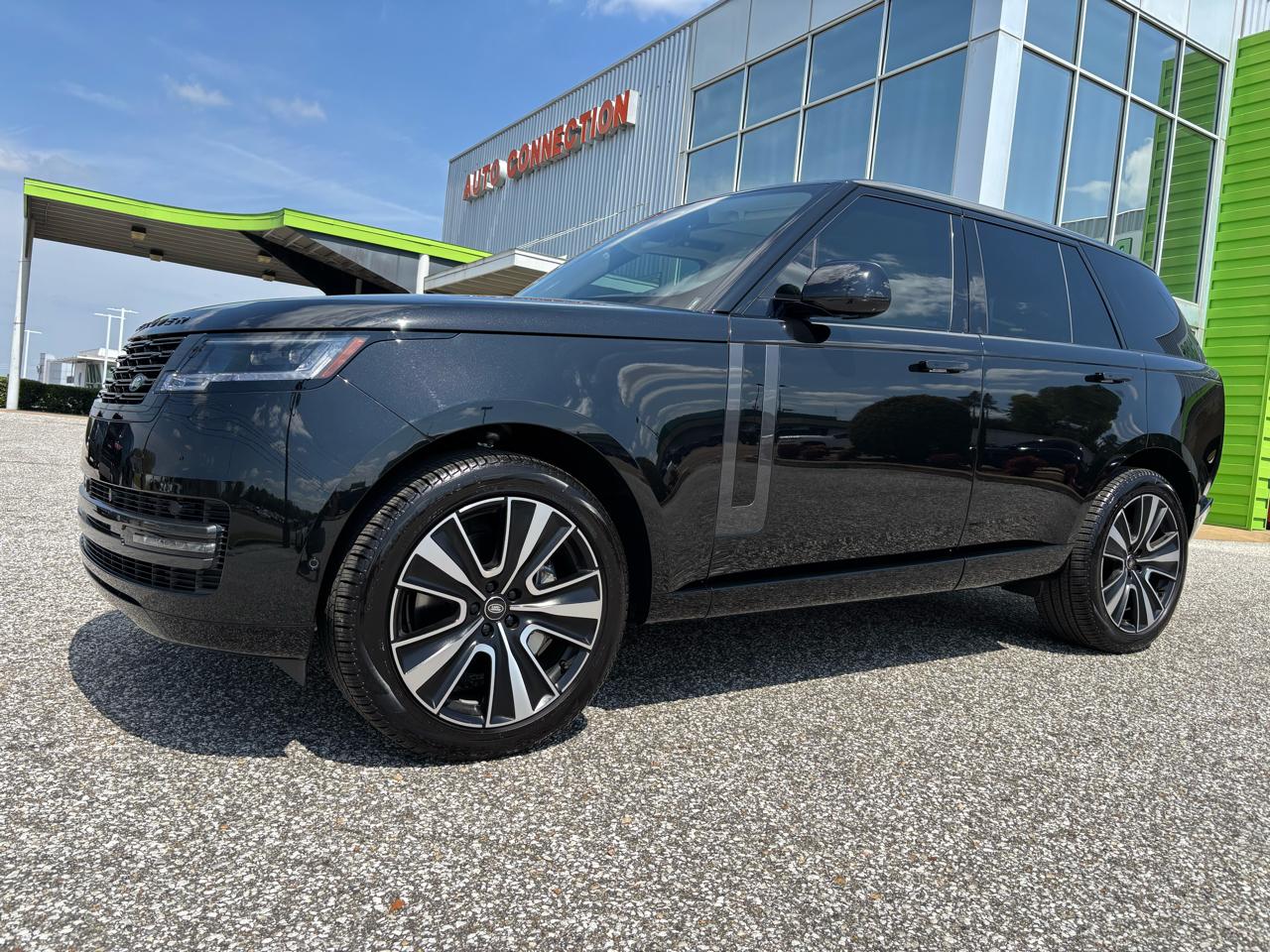 Land Rover Range Rover P400 SE SWB 2025