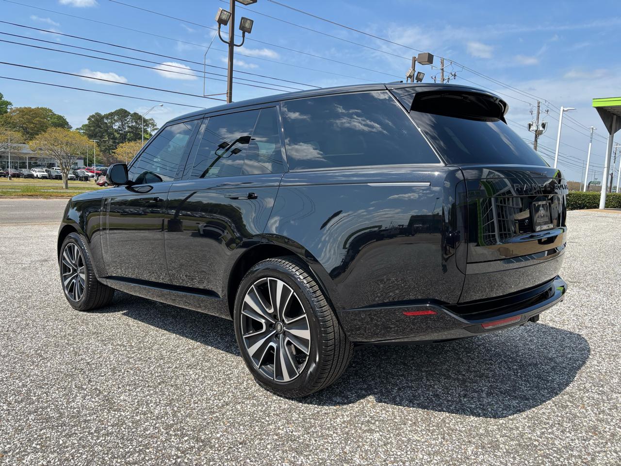 Land Rover Range Rover P400 SE SWB 2025