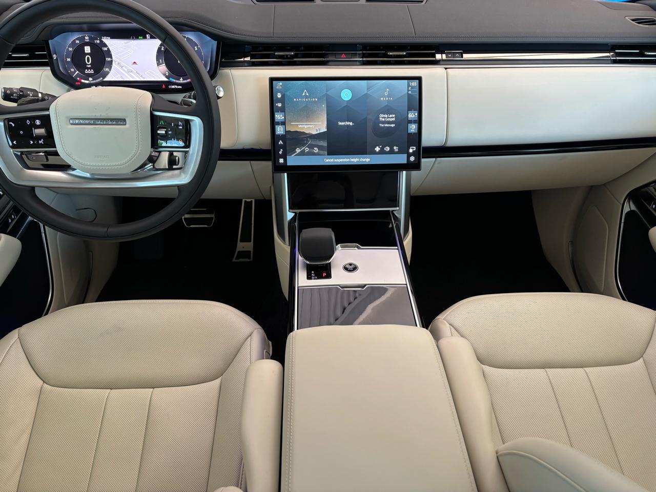 Land Rover Range Rover P400 SE SWB 2025