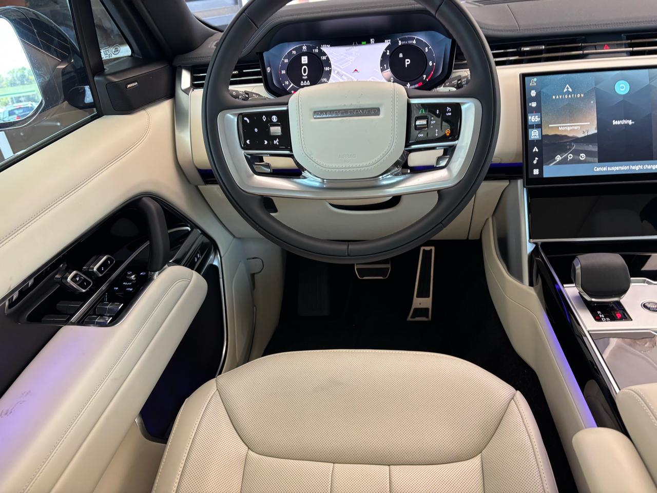 Land Rover Range Rover P400 SE SWB 2025