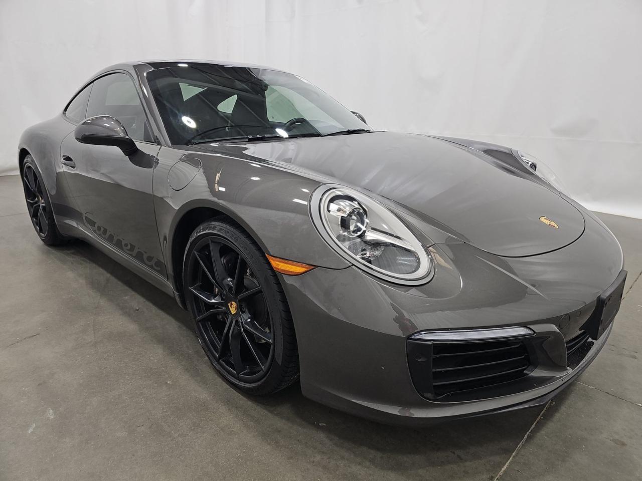 Porsche 911 Carrera Coupe 2018