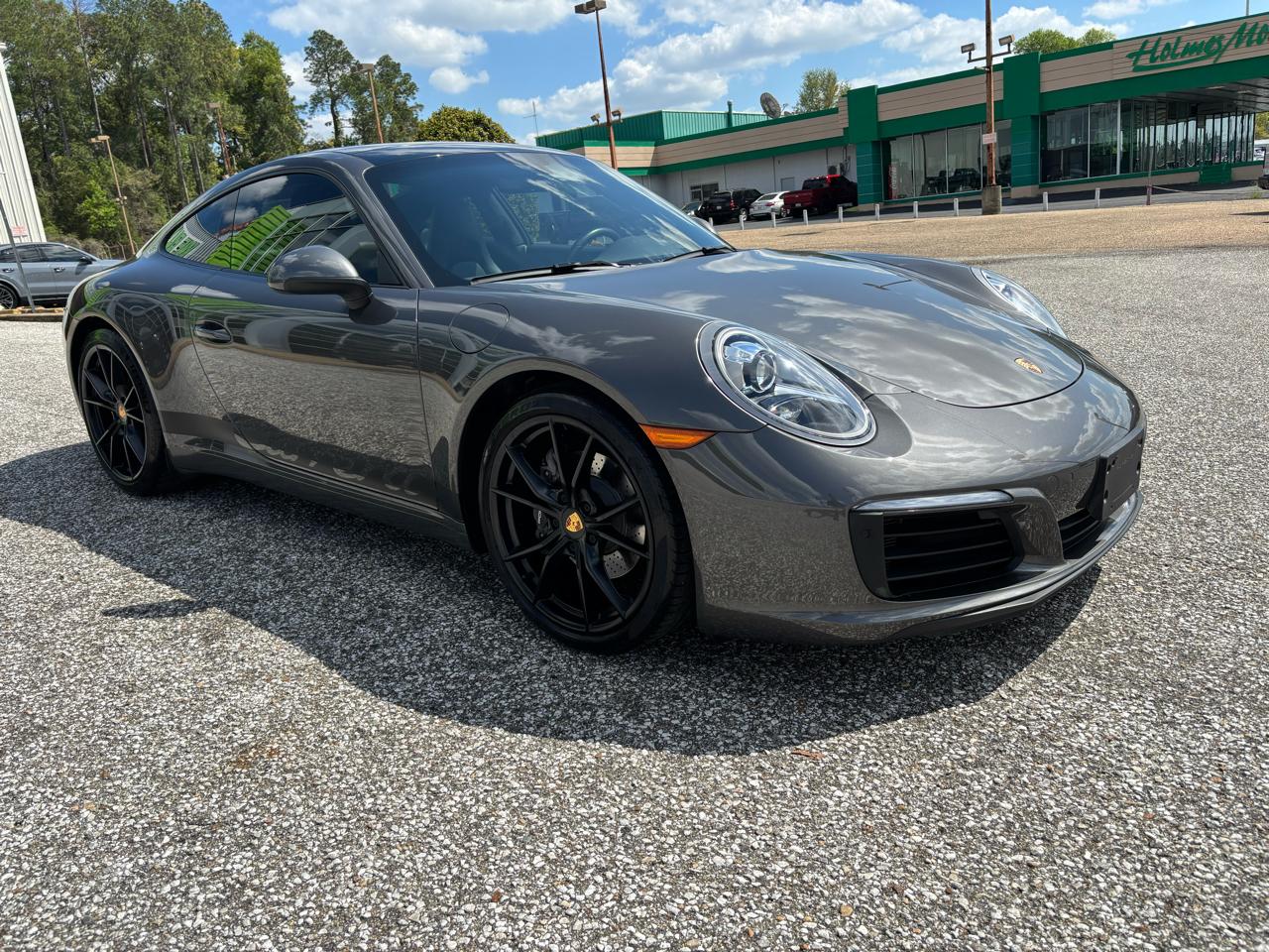 Porsche 911 Carrera Coupe 2018