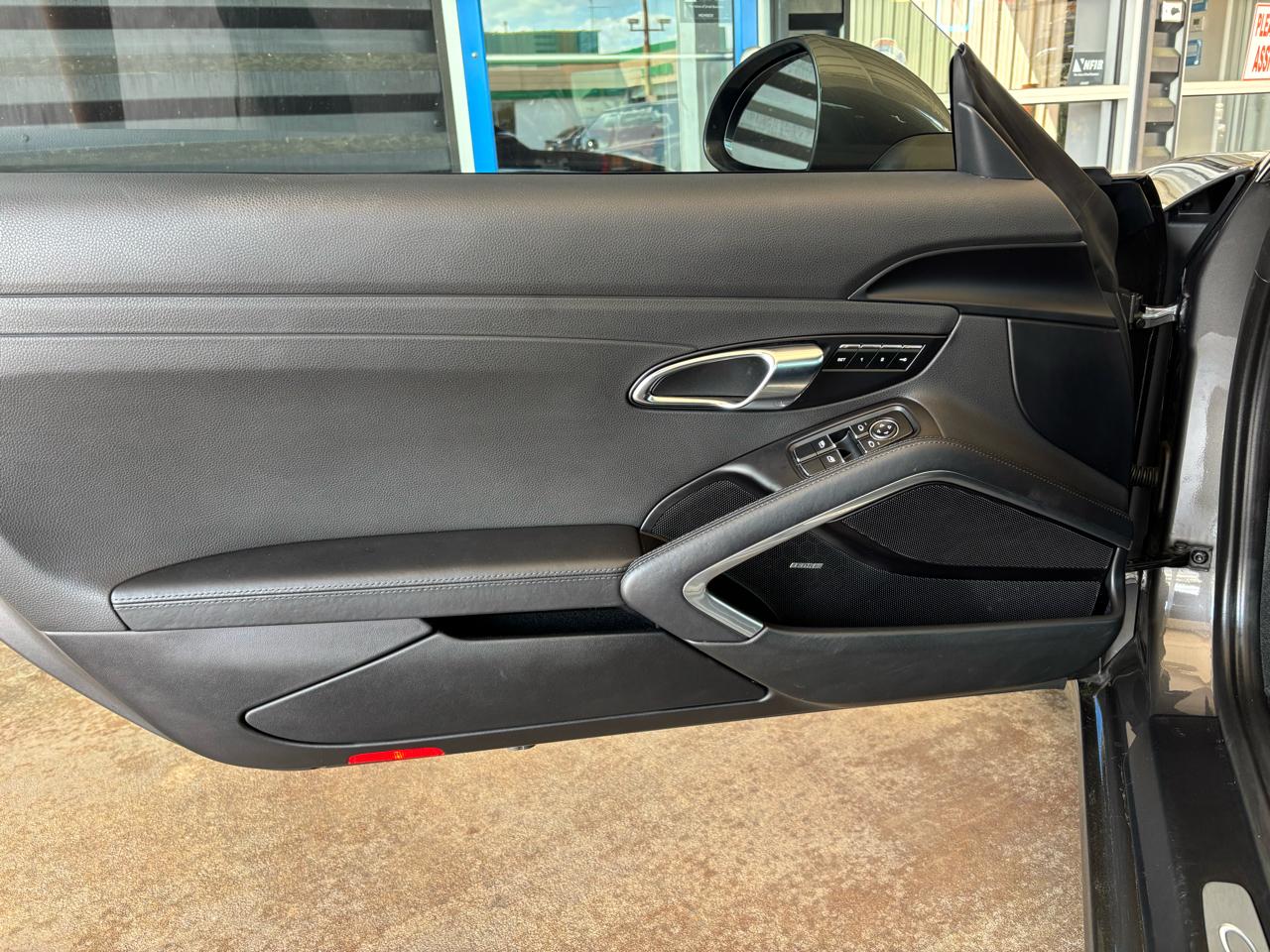 Porsche 911 Carrera Coupe 2018