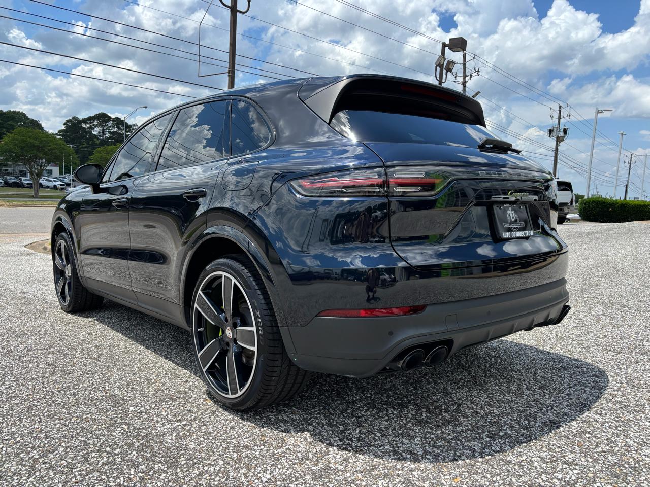 Porsche Cayenne Platinum Edition E-Hybrid AWD 2022
