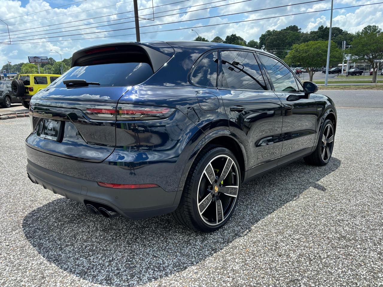 Porsche Cayenne Platinum Edition E-Hybrid AWD 2022