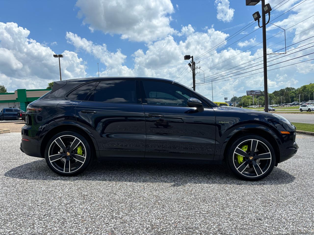 Porsche Cayenne Platinum Edition E-Hybrid AWD 2022