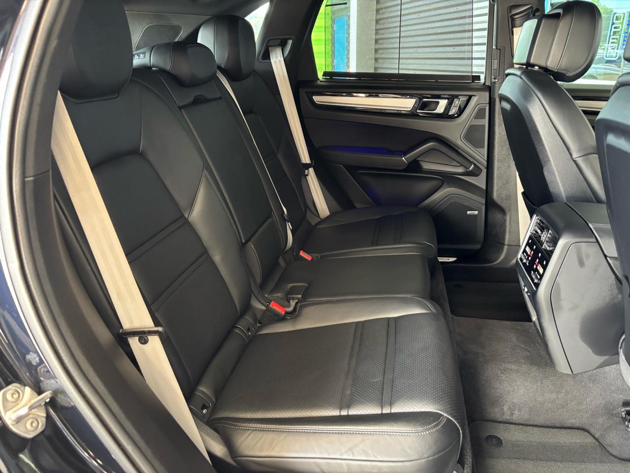 Porsche Cayenne Platinum Edition E-Hybrid AWD 2022