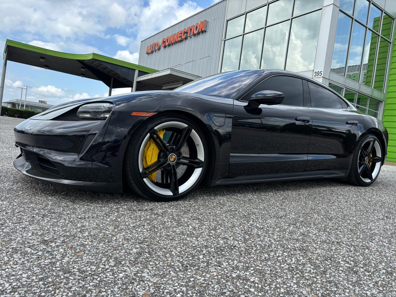 Porsche Taycan Turbo Sedan 2020