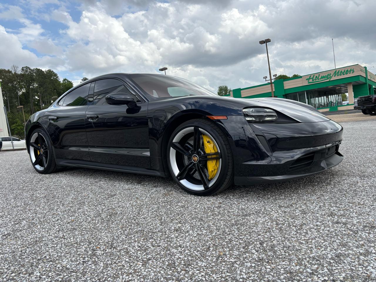 Porsche Taycan Turbo Sedan 2020