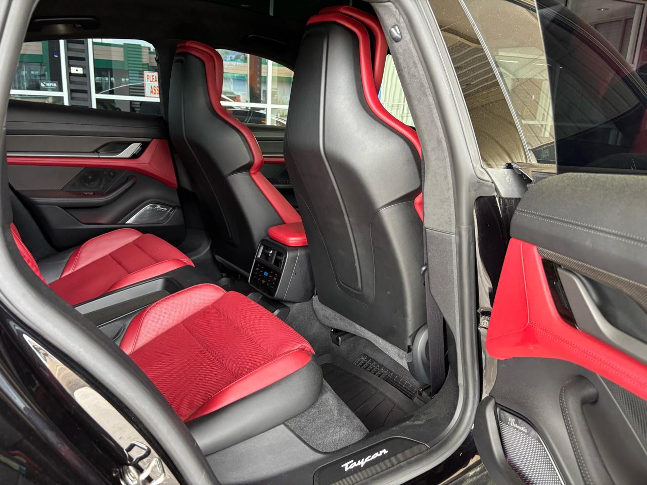 Porsche Taycan Turbo Sedan 2020