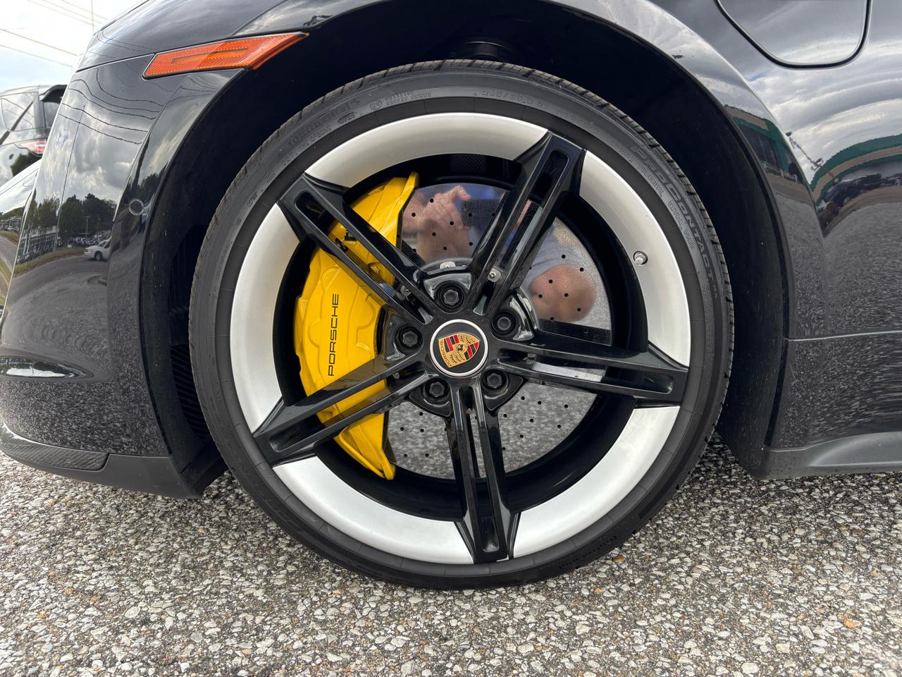 Porsche Taycan Turbo Sedan 2020