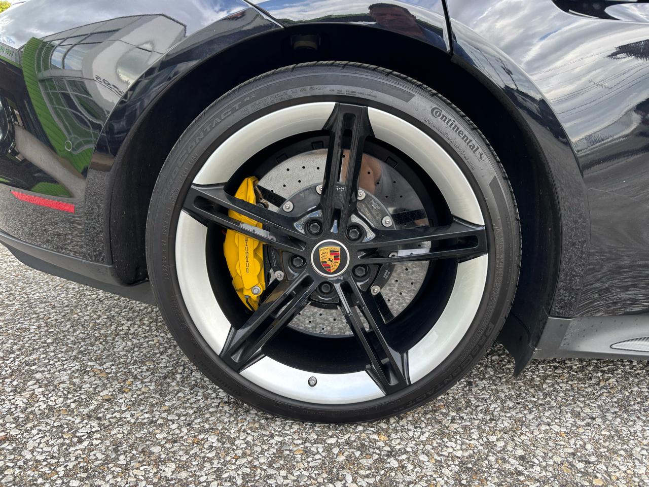 Porsche Taycan Turbo Sedan 2020