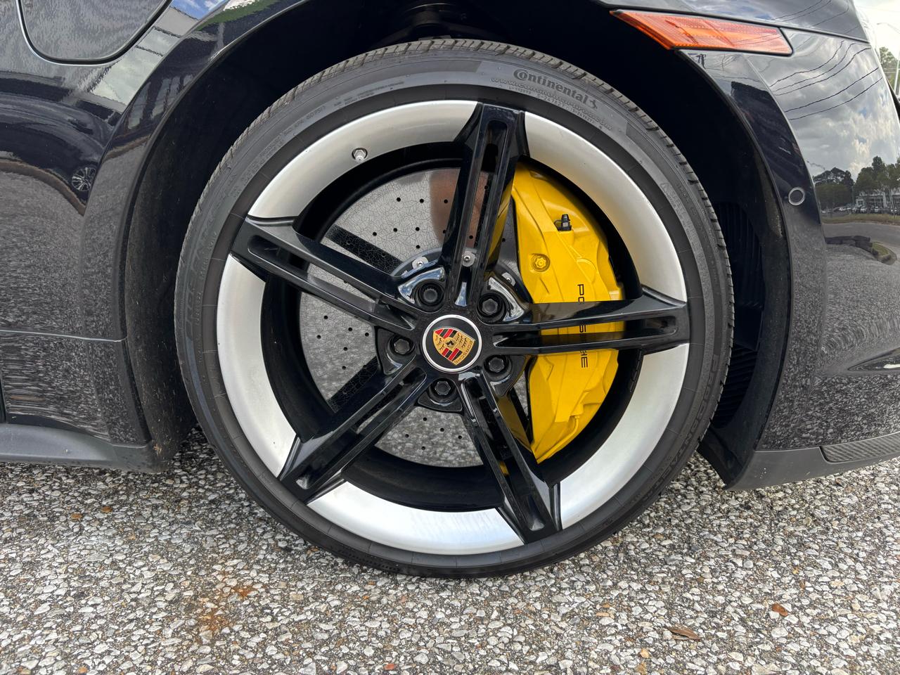 Porsche Taycan Turbo Sedan 2020