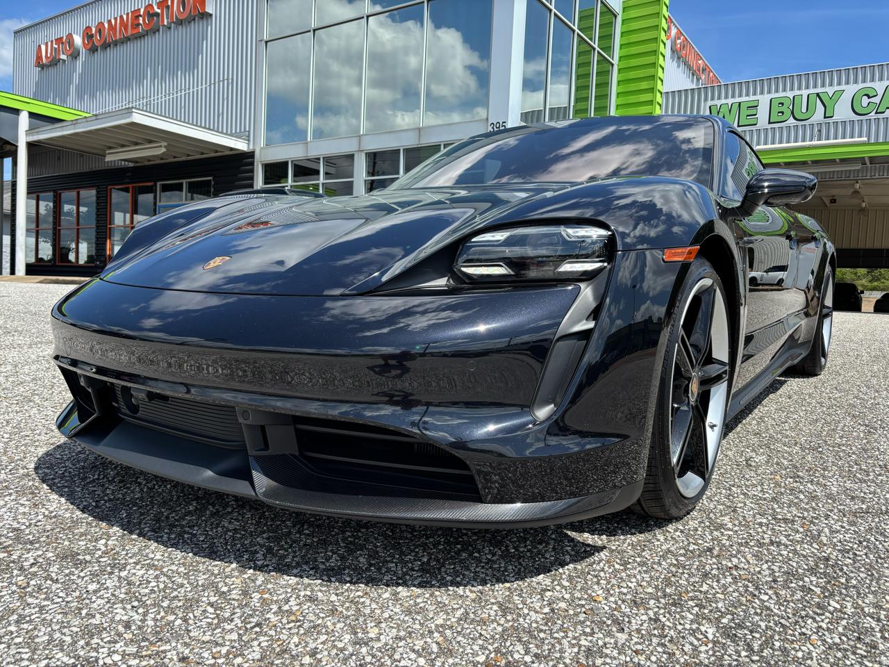 Porsche Taycan Turbo S Sedan 2020