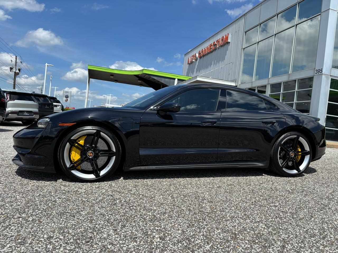 Porsche Taycan Turbo S Sedan 2020